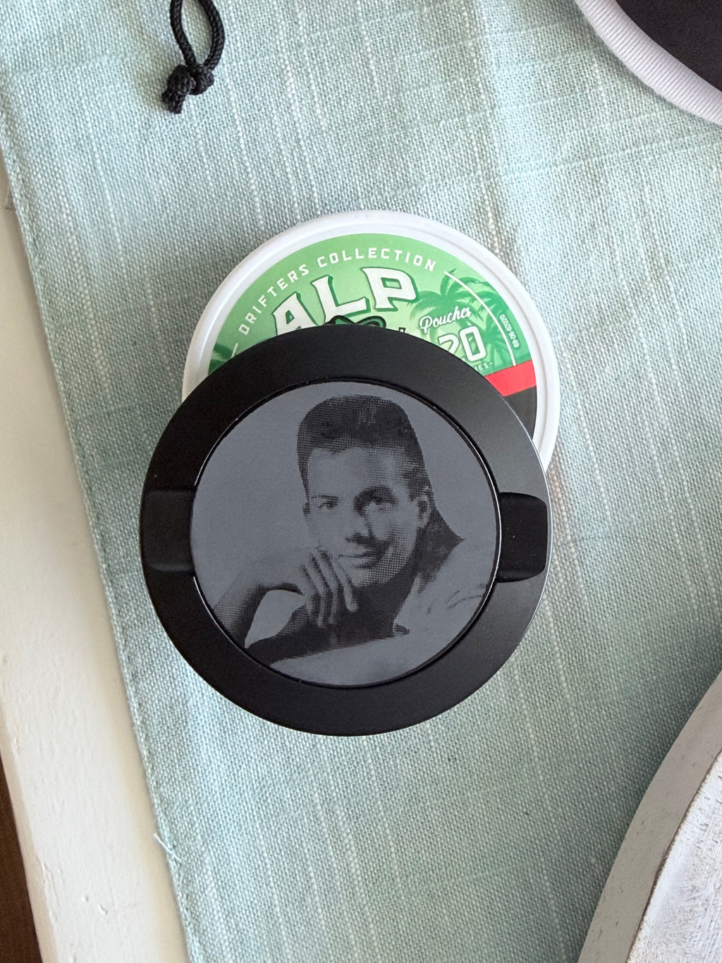 Custom Nicotine Pouch Tin
